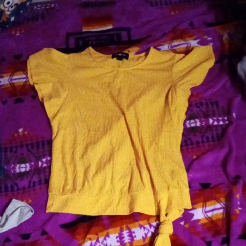 Yellow Short Sleeve Top with Tie Detail
